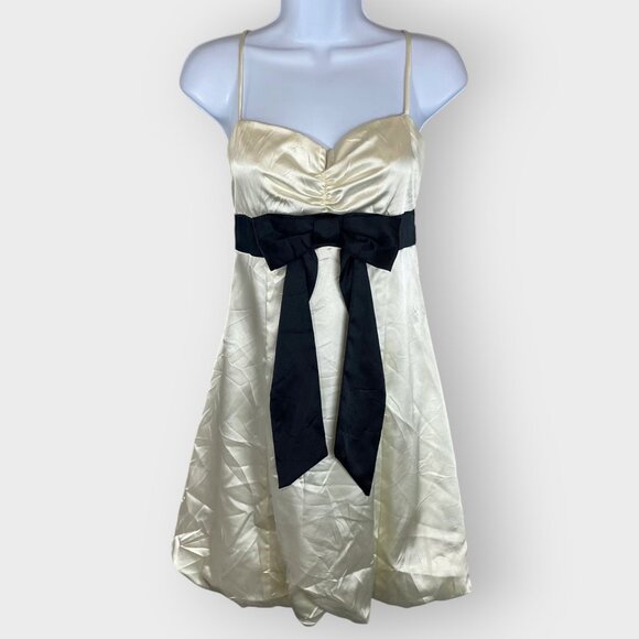 VTG | Speechless Formal Tuxedo Bubble Dress | 9 | Ivory Black - Picture 1 of 10